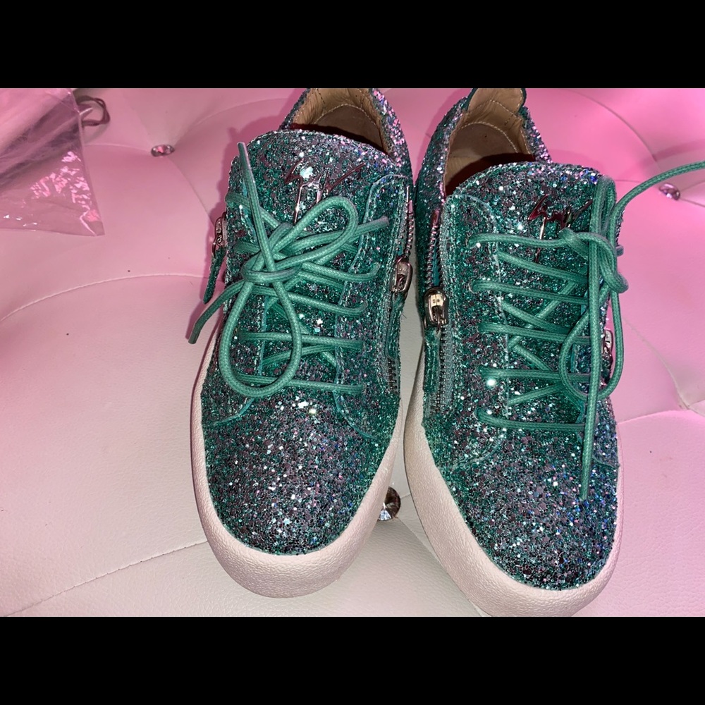 Authentic Giuseppe